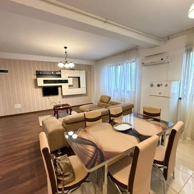 Rental of spacious 2-room apartments, 60 m², Faleza Nord, Constanța, Romania